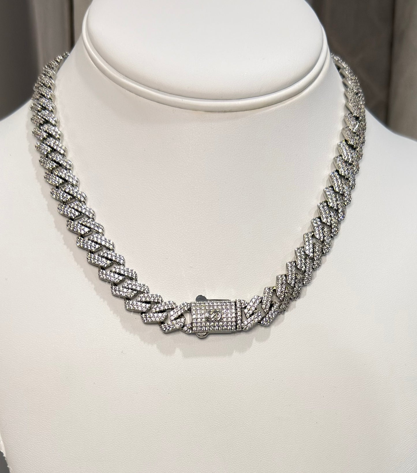 Luxury choker S