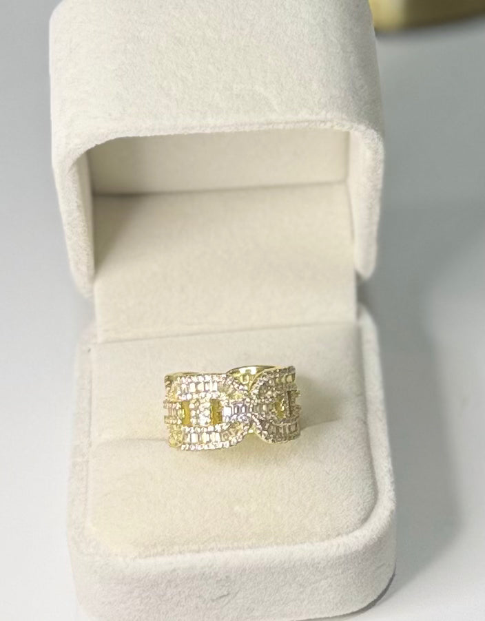 GG shining ring