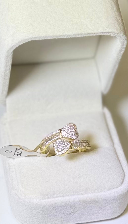 Jessi heart ring