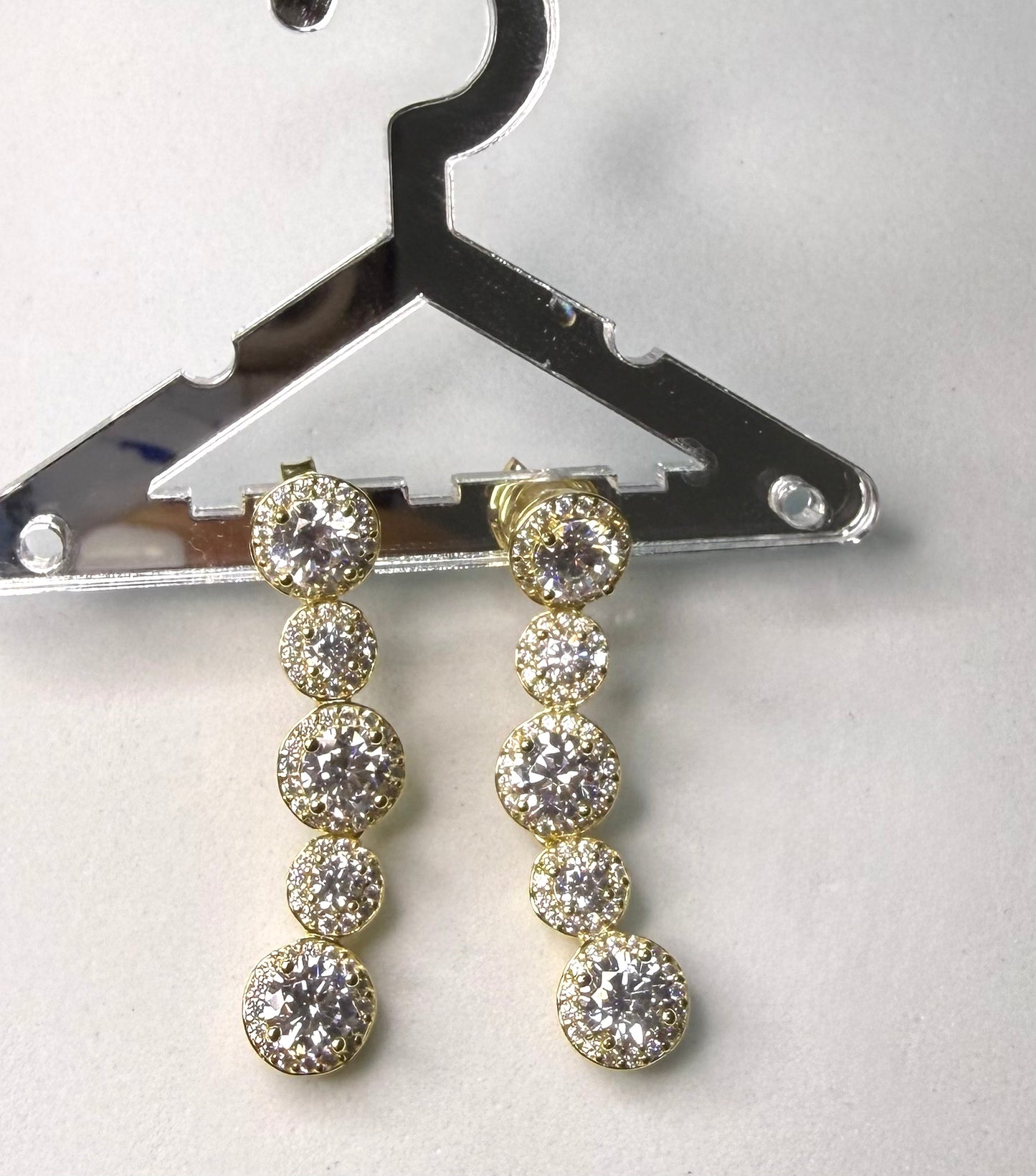 Full moon stud earrings