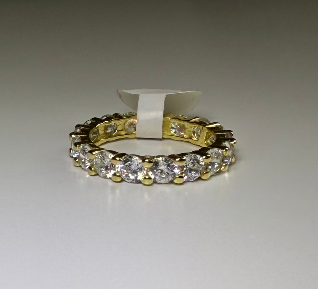Irina tennis ring