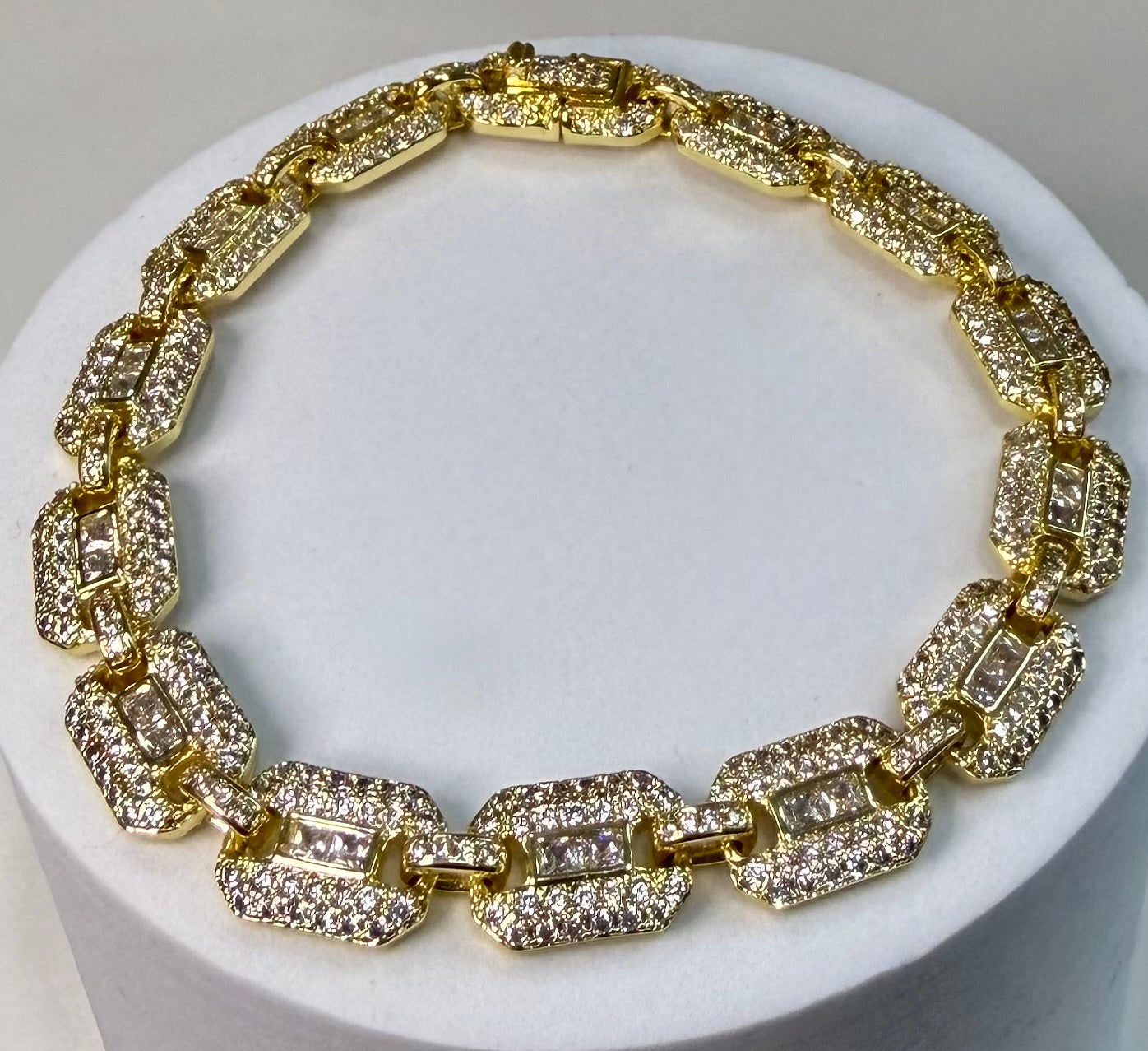 Royal bracelet