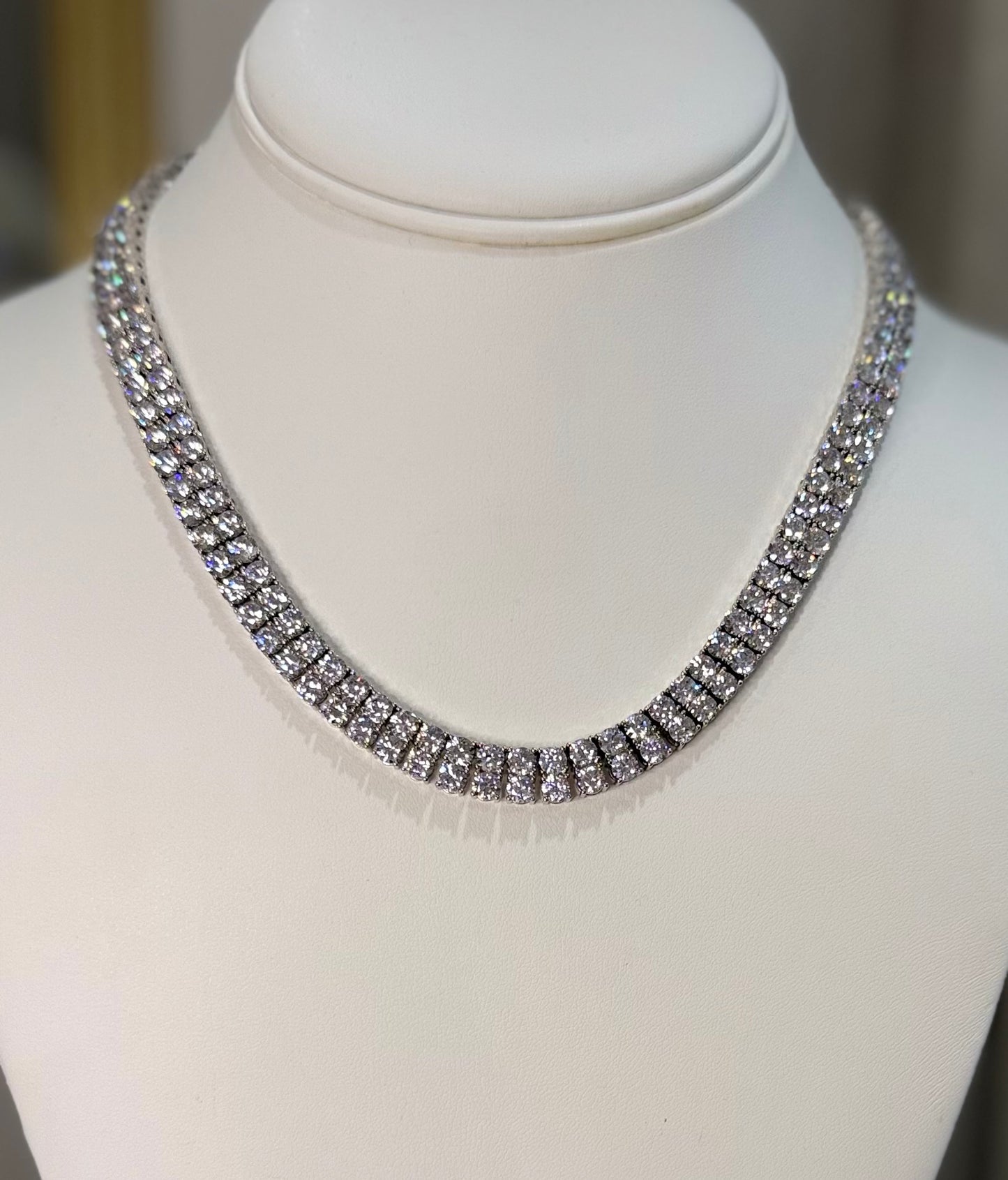 Crystal choker