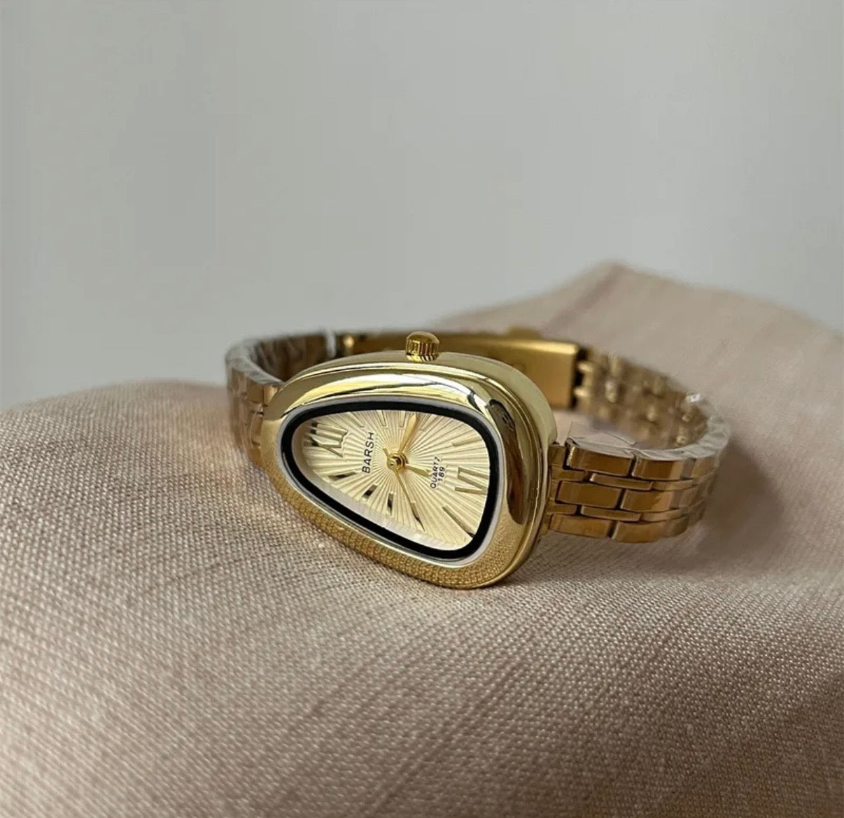 Amara Watch