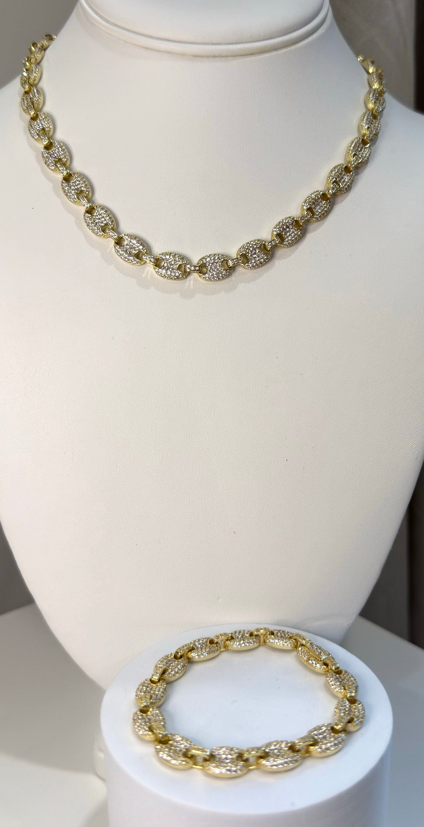 Royal set