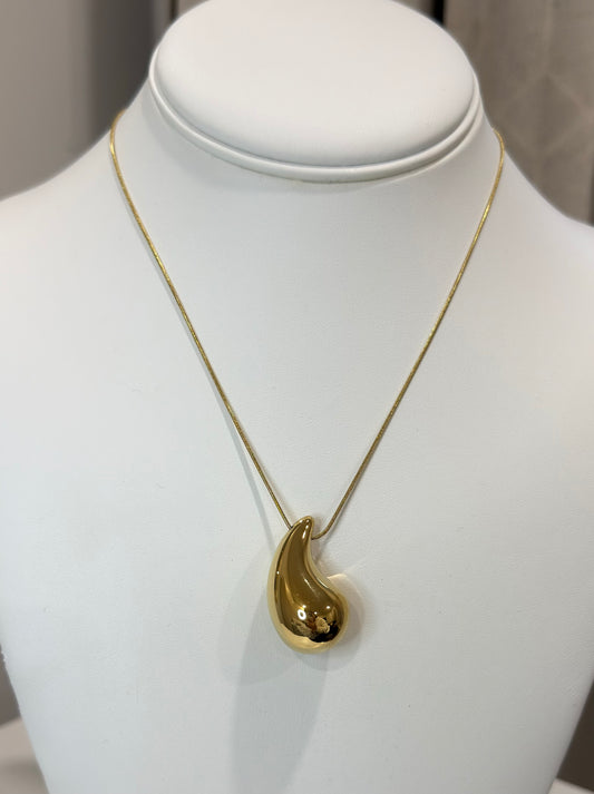 Gota necklaces