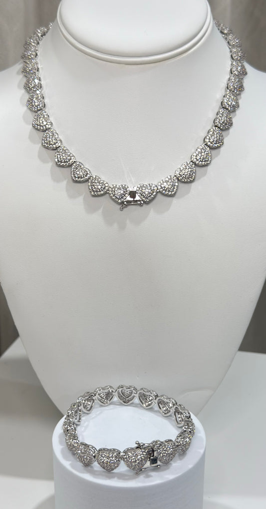 Jessi heart set