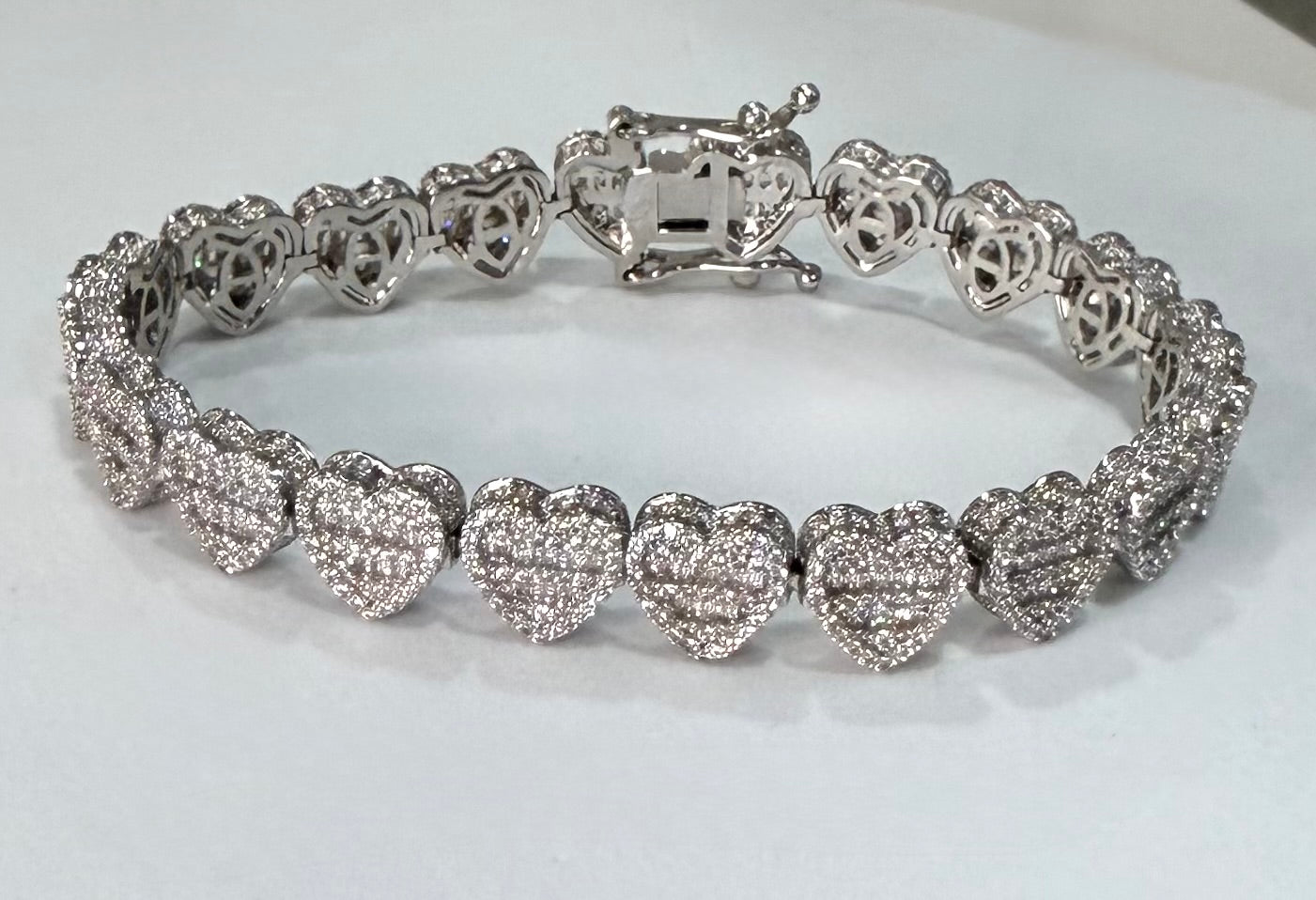 Fabulous heart bracelet