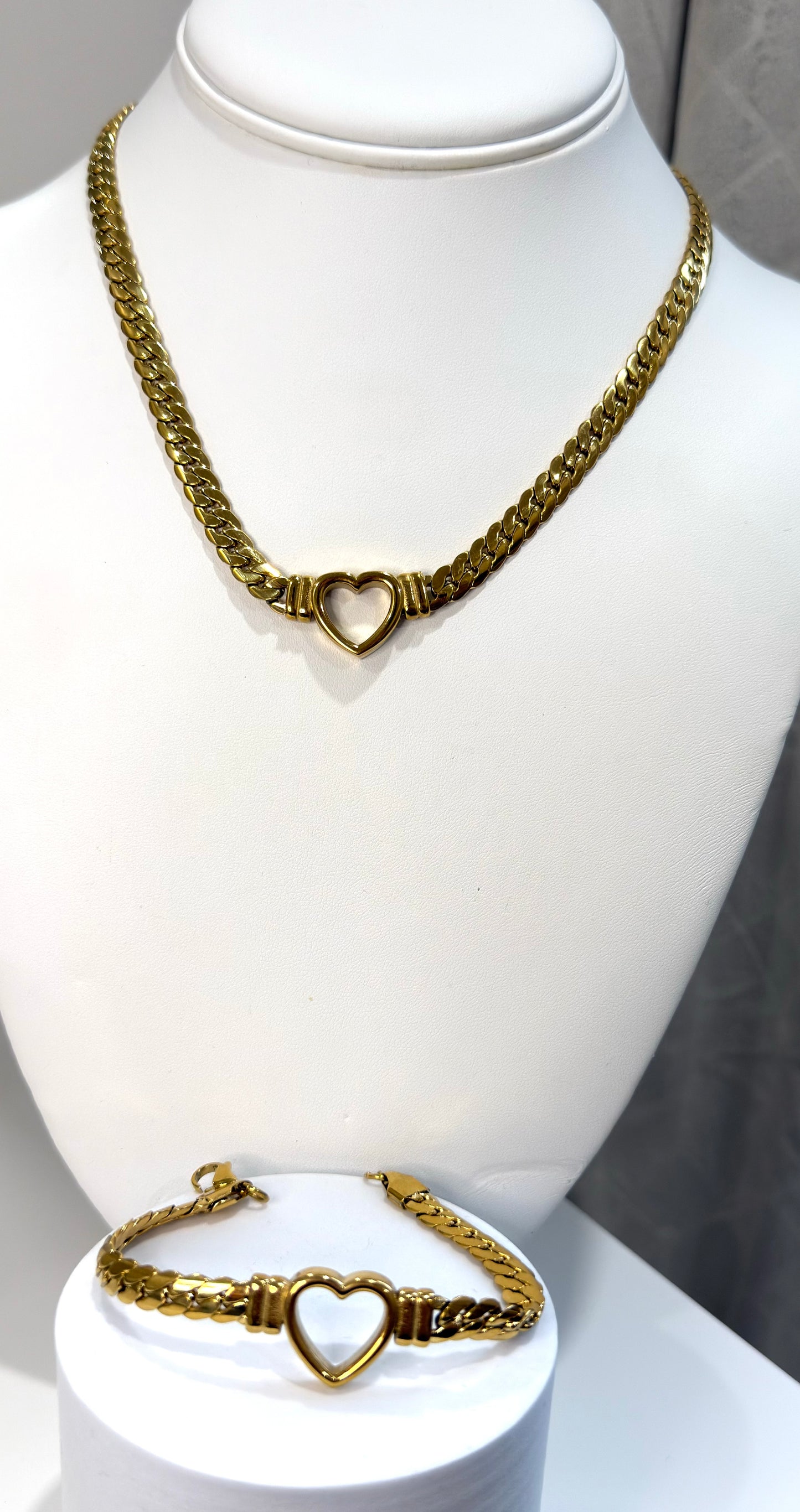 Yary heart set