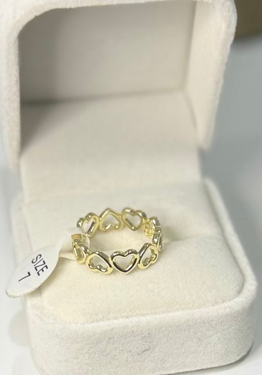 Heart chic ring