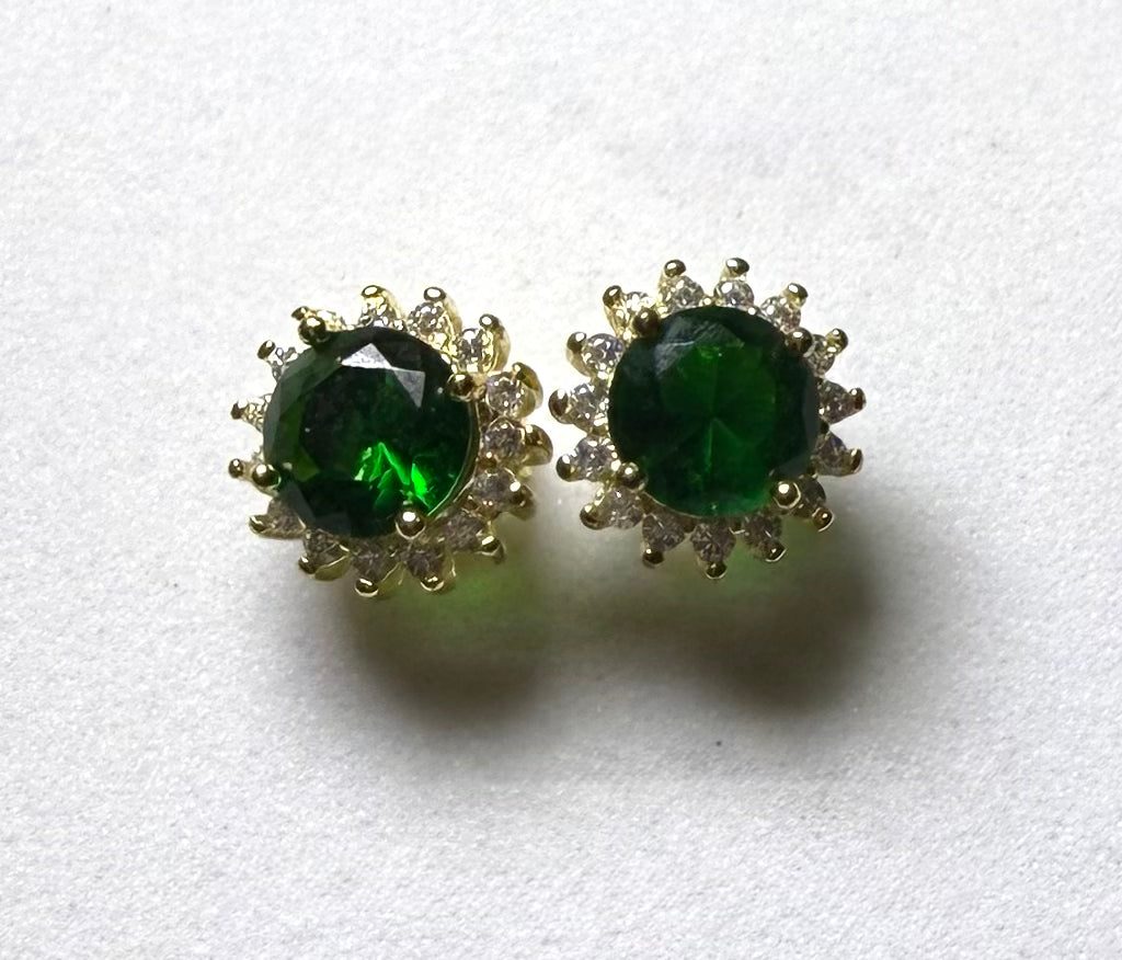 Yismel stud earrings