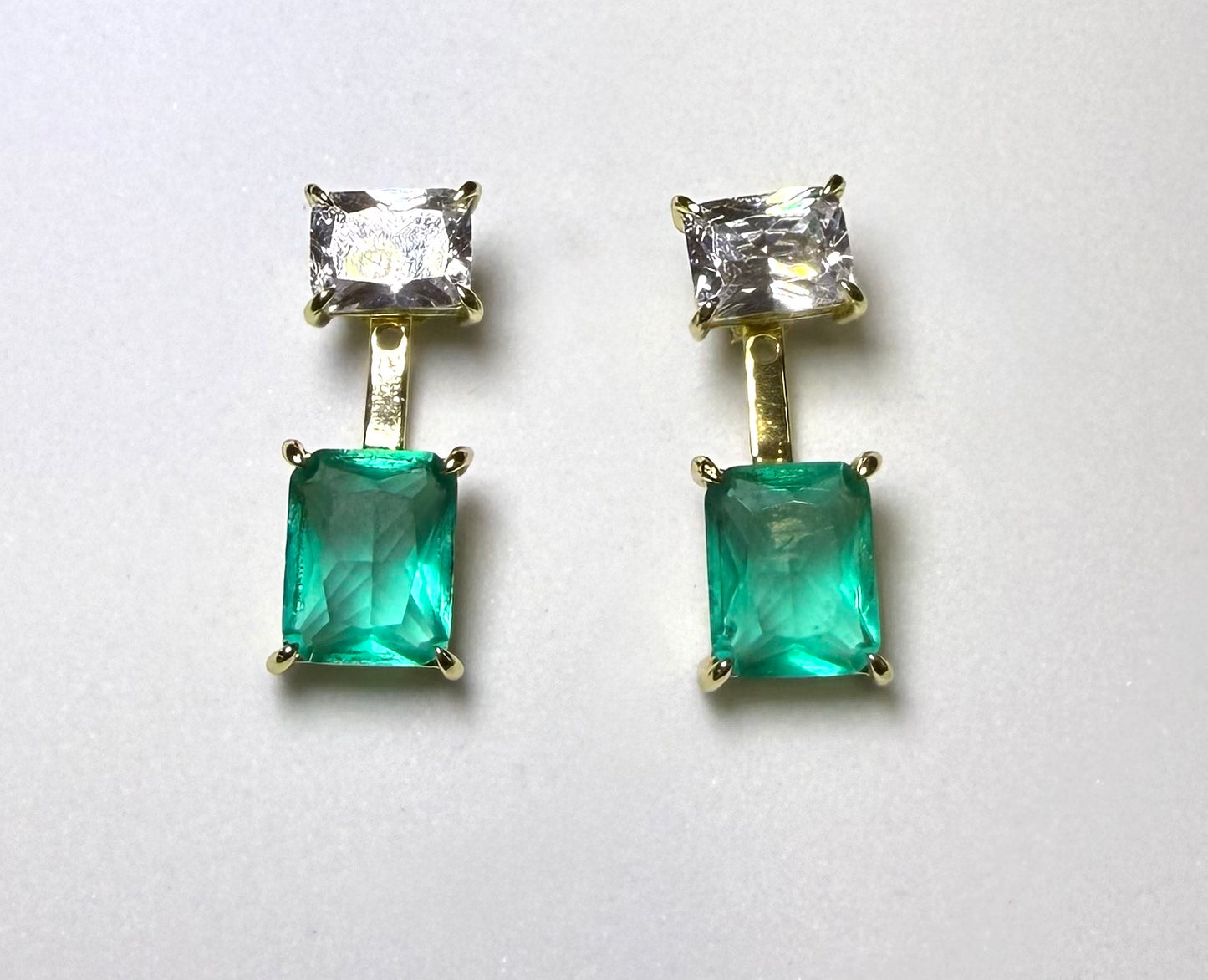 Chic stud earrings