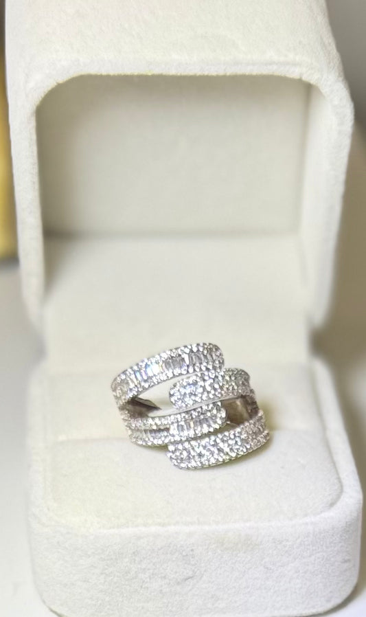 Royal ring