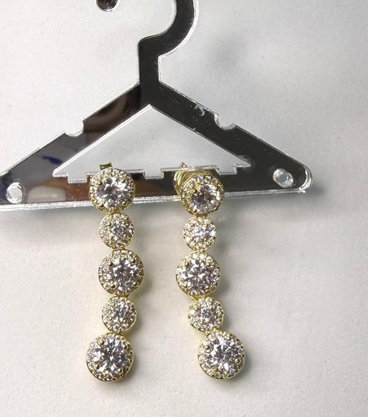 Full moon stud earrings
